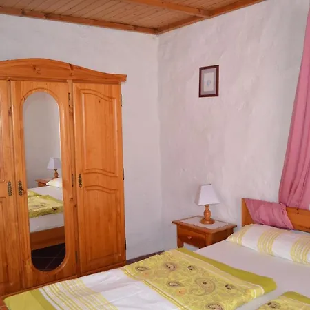 Primavera Apartment
